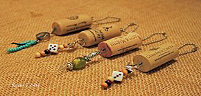 keychains-290x139 keychains-290x139