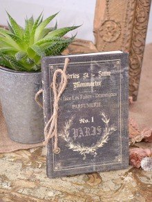 shabby-chic-accessories vintage-style-notebook