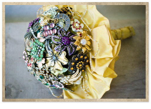 brooch-bouquet wedding-crafts