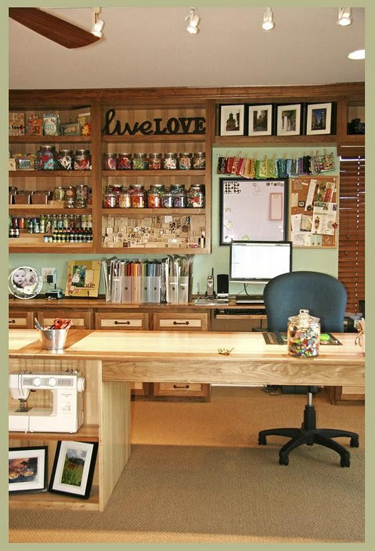 Crafts Room / 43 Clever & Creative Craft Room Ideas | Home Remodeling ... : Instead of buying shelving units and storage cabinets, think about furniture you may have already, around the house, that can be upcycled for use in the craft room.