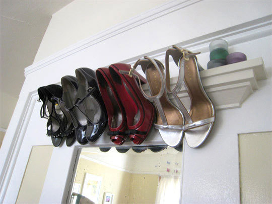 ledge shoe storage