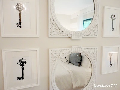 DIY wall art - skeleton key photos