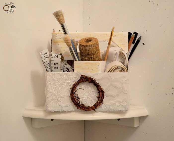 creative ideas to get organized - recycle a six pack container