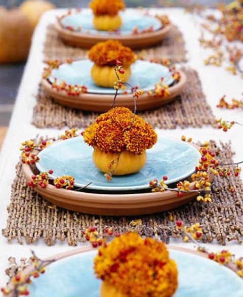 Thanksgiving table decorations