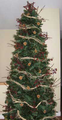 raffia christmas garland