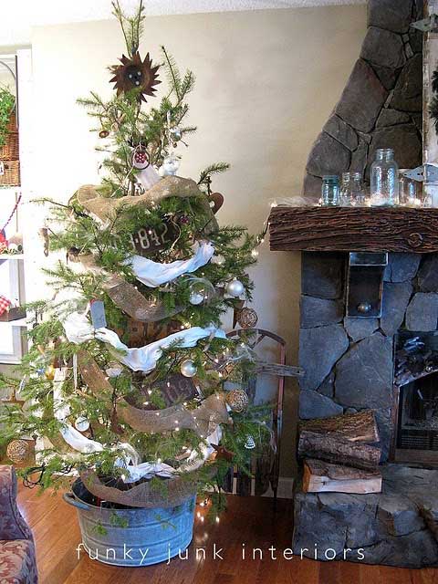 rustic christmas tree