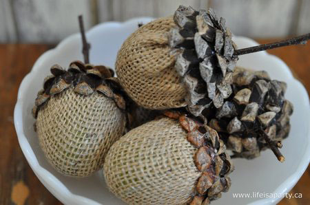 burlap acorns