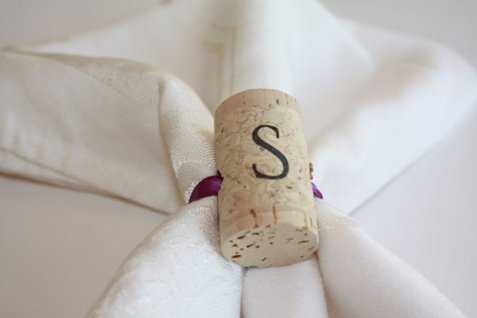 wine_cork_crafts-napkin_ring wine cork napkin ring