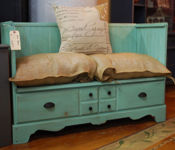 dresser bench