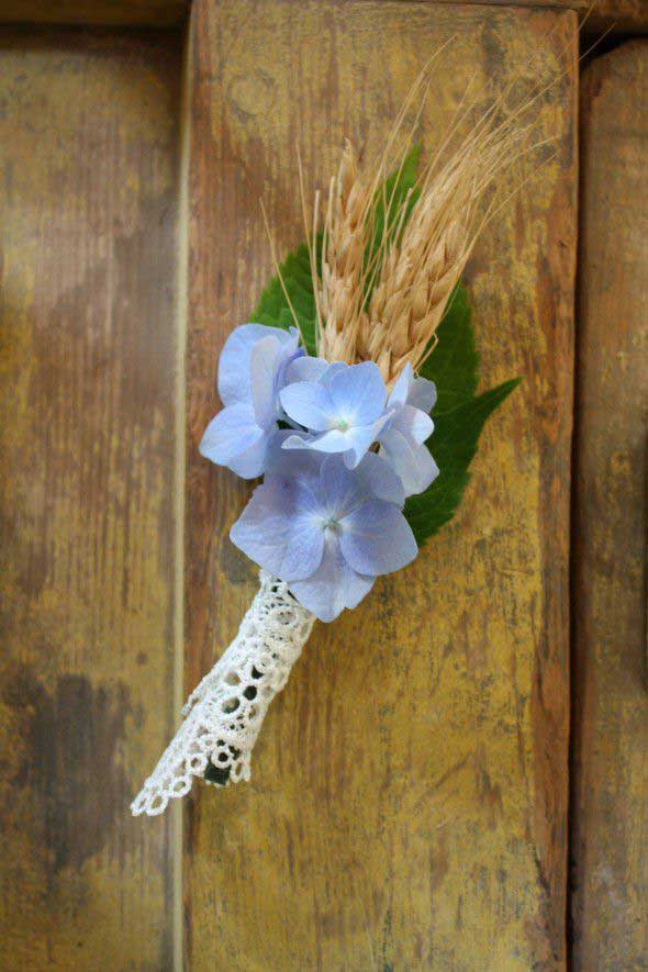 diy hydrangea and wheat boutonniere