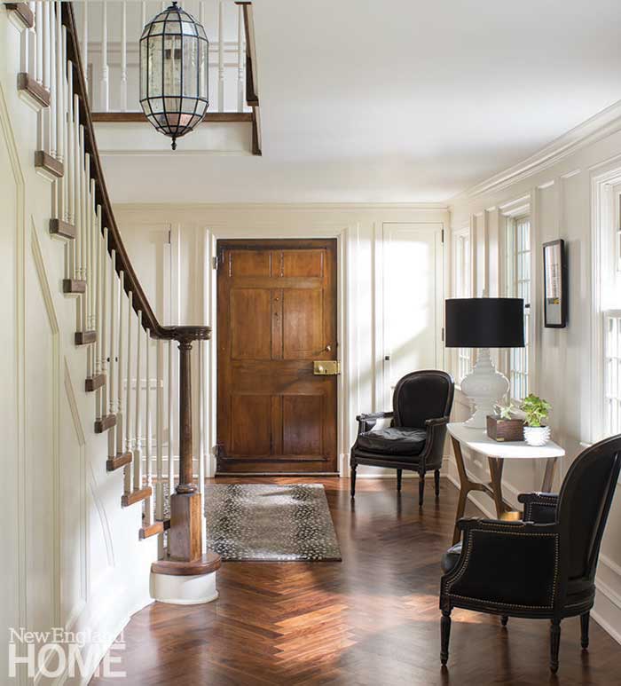 spacious foyer