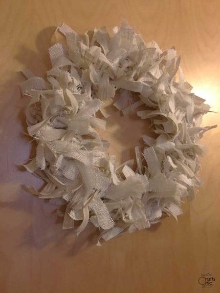 How To Make A Burlap Rag Wreath - Rustic Crafts & DIY