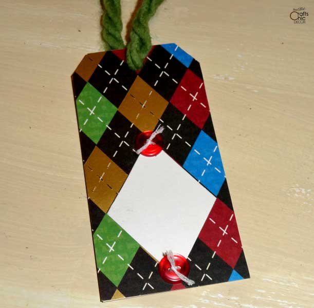 easy Christmas paper craft - patterned paper homemade gift tag