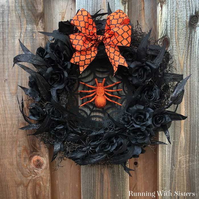 halloween spider wreath