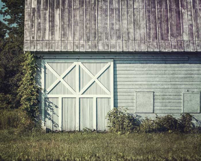 farmhouse decor landscape photography - profitable craft to sell