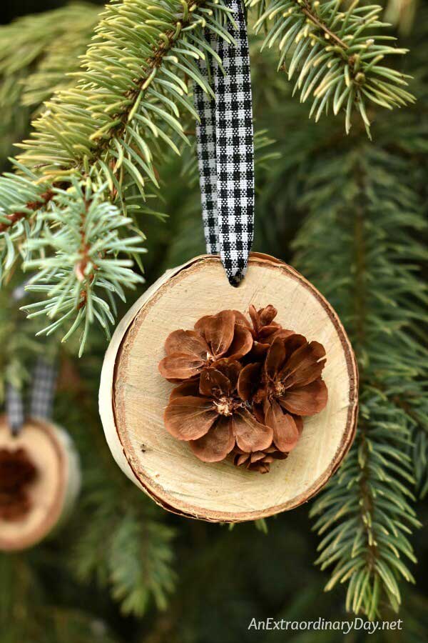 Pinecone Ornaments To Make - Rustic Crafts & DIY