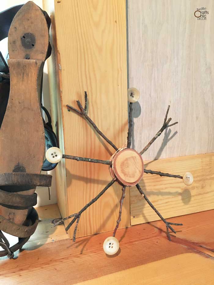 DIY twig snowflake