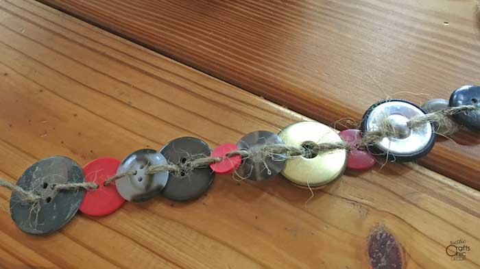 back side of button garland