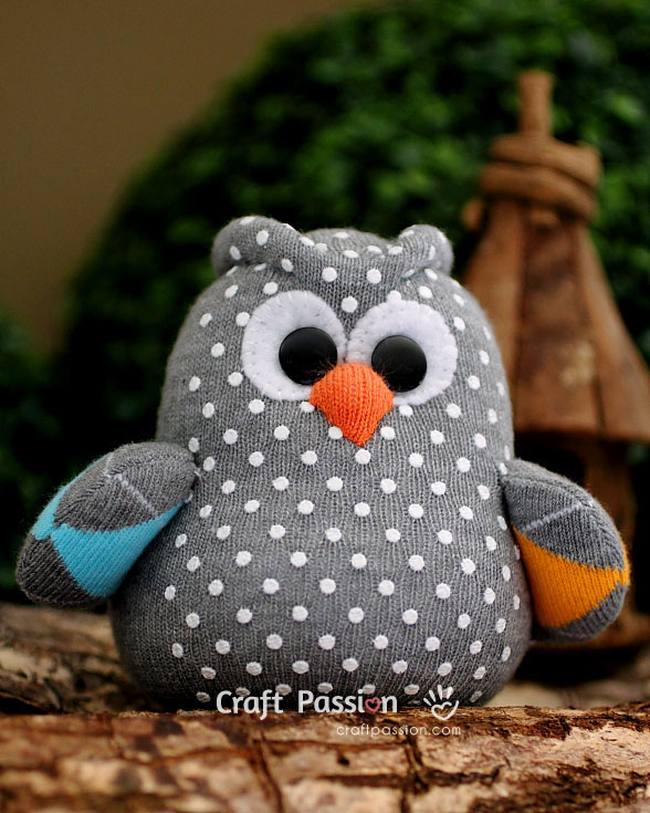 sock owl