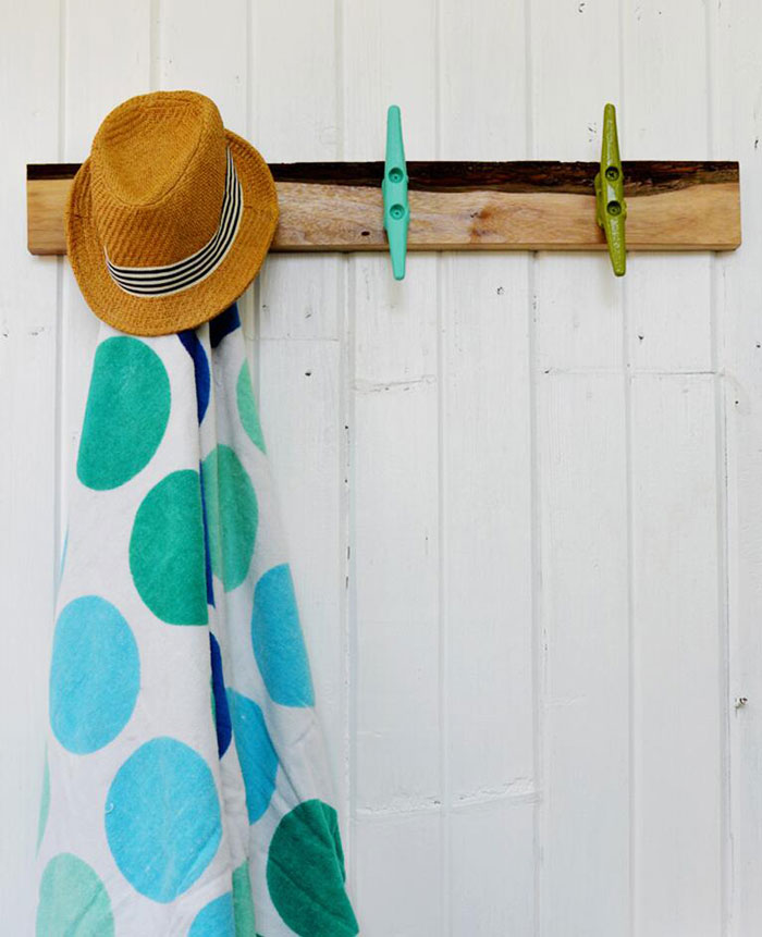 poolside towel hanger