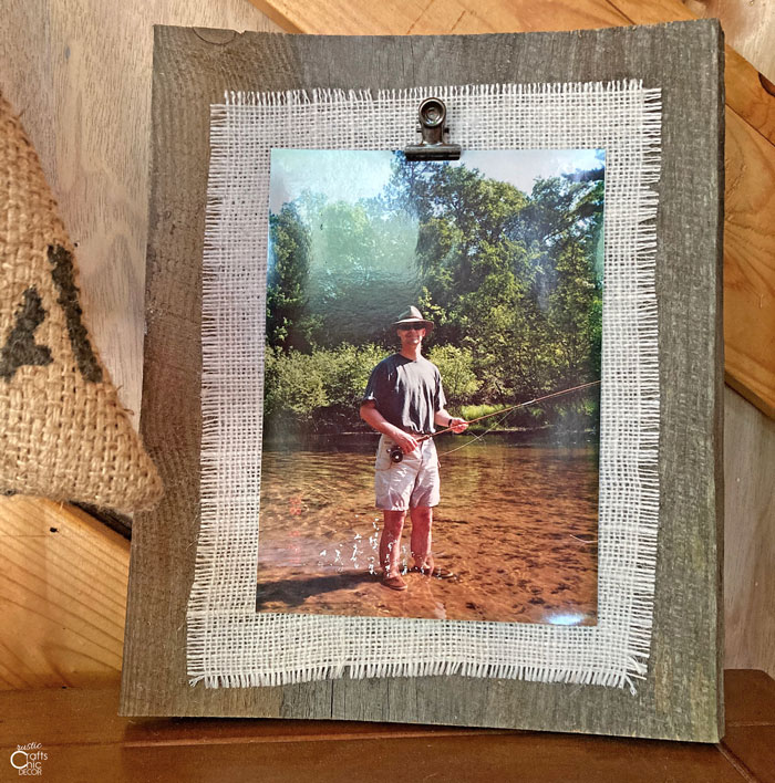 diy rustic picture frame