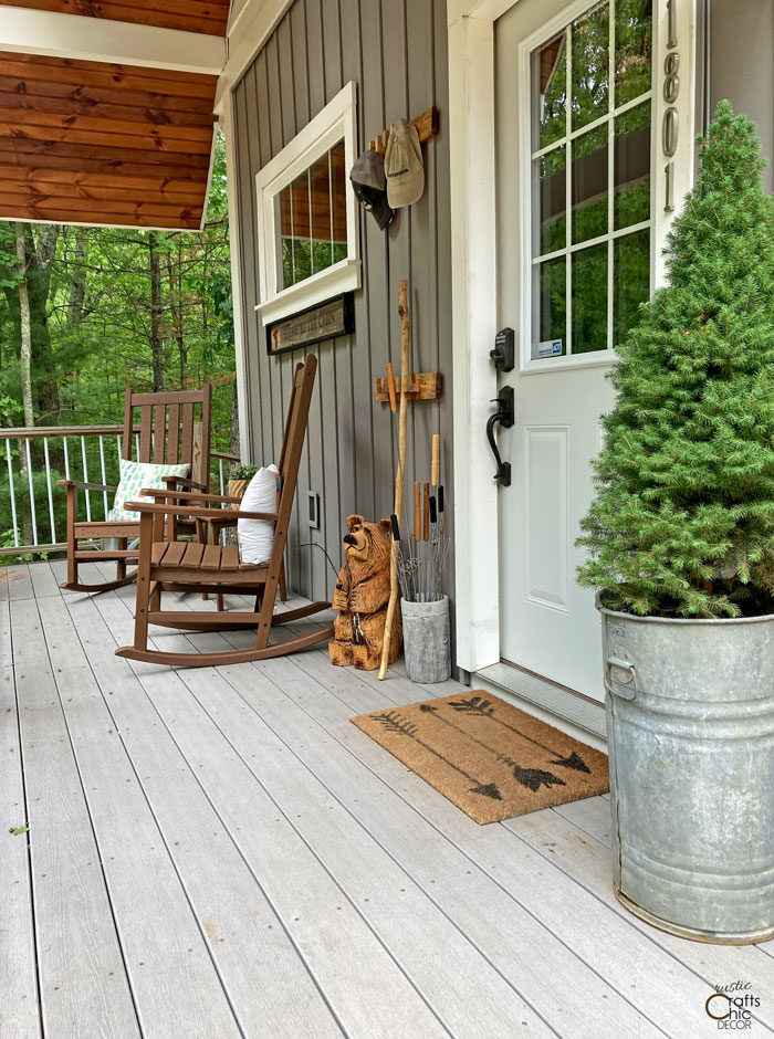 Rustic Porch Decor For Relaxing Cabin Life Rustic Crafts DIY   Cabin Front Porch 