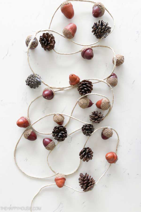 diy fall garlands - acorn and pinecone 