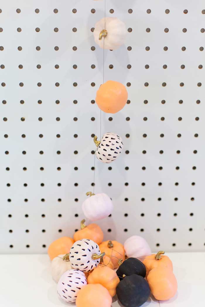 mini pumpkin garland