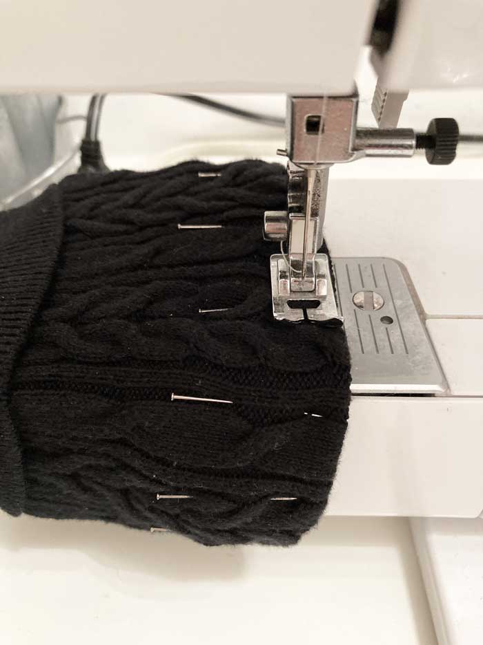 sewing hem on coffee sleeve