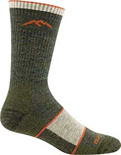 gift giving guide: darn tough morino wool socks