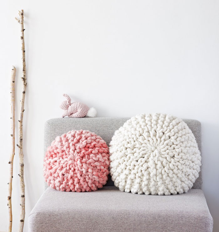 20 Creative Decorative Pillows, Craft Ideas Playing with Texture