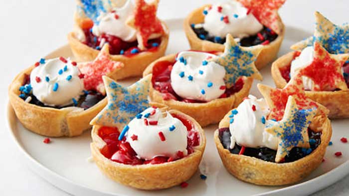 4th of july mini pie bites