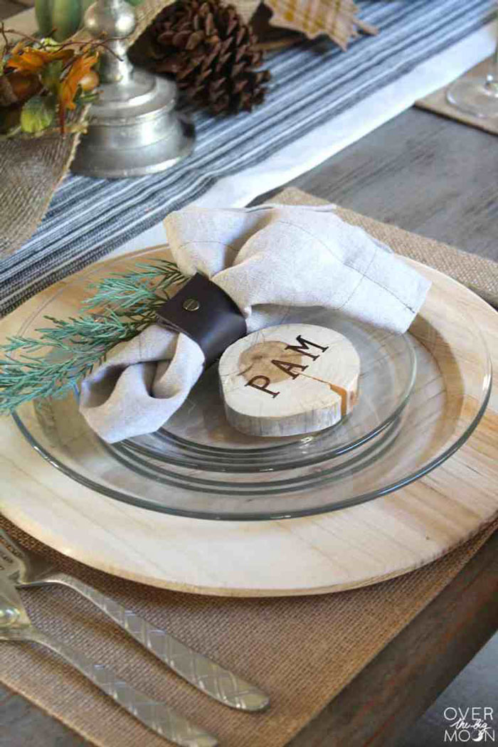 wood slice place card holder