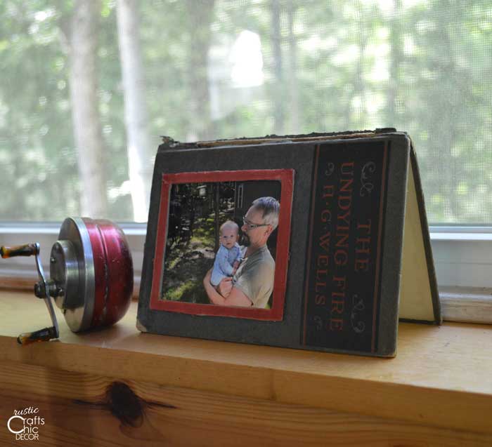 diy book cover frame