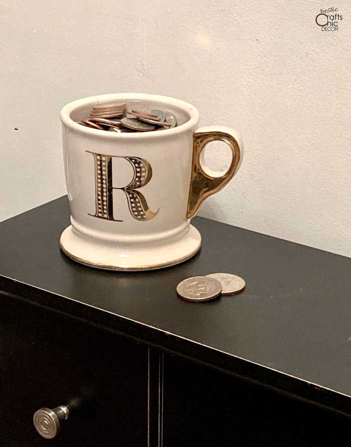 spare change holder in a cup