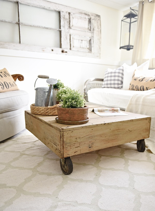 industrial pallet coffee table